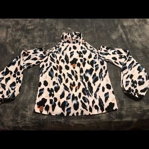 CBR blouse size small